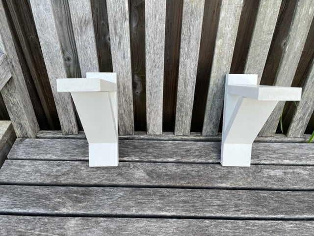 Brackets, One Pair